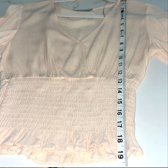 Paper Crane Cream Smocked Ruffle Blouse - Picture 6 of 9